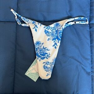 Farago Label Floral Bikini Bottoms – Blue & White, Ultra Cheeky, Size M, NWT